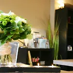 Western L'atelier 117 Hotel