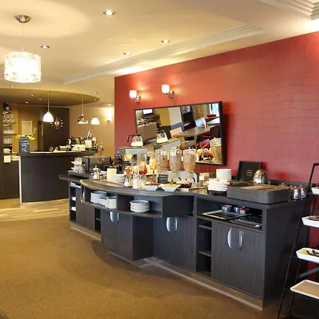 Western L'atelier 117 Hotel