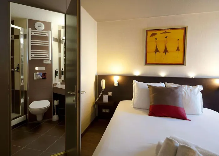 Western L'atelier 117 Hotel