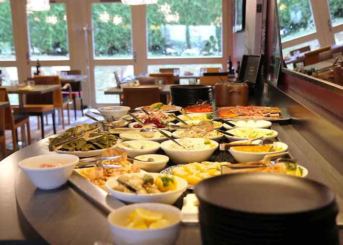 Western L'atelier 117 Hotel