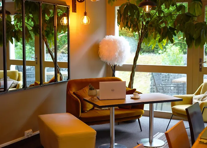 Western L'atelier 117 Hotel