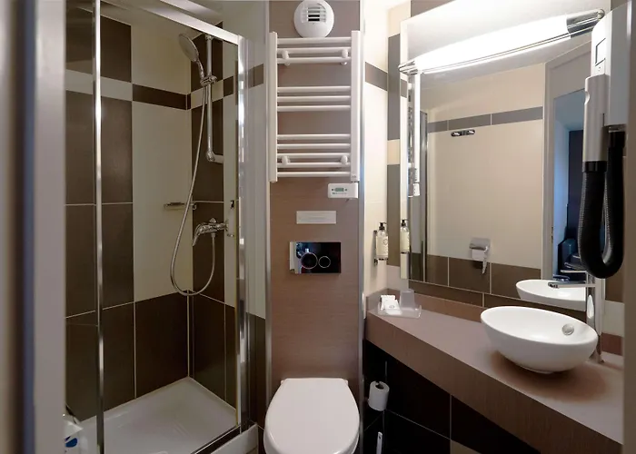 Western L'atelier 117 Hotel 3*